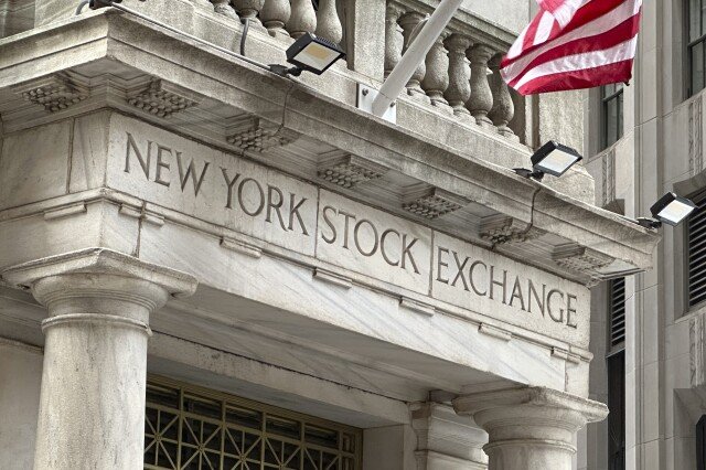 Pasar saham hari ini: Wall Street naik sedikit menjelang laporan inflasi